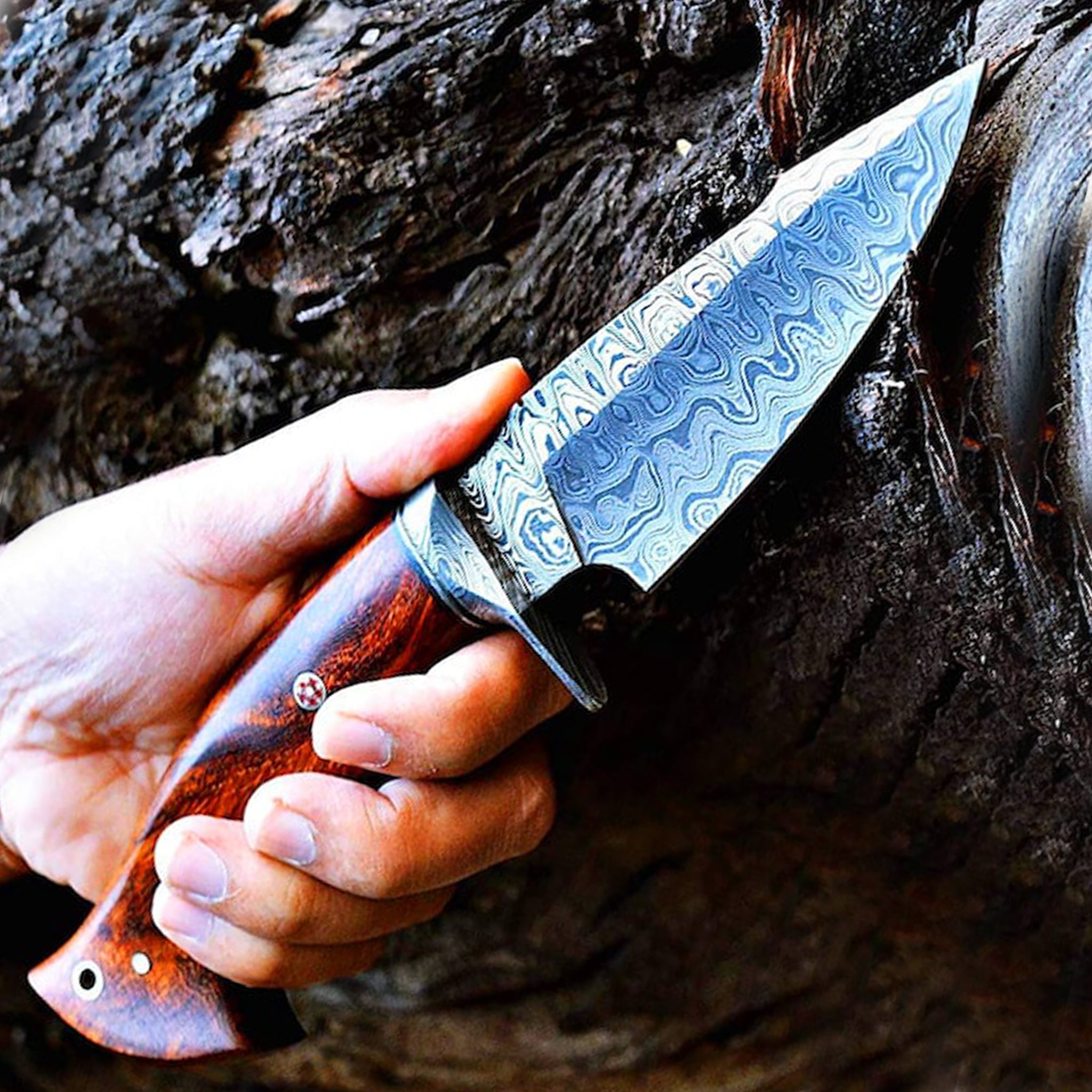 Damascus steel bowie knife forging process 