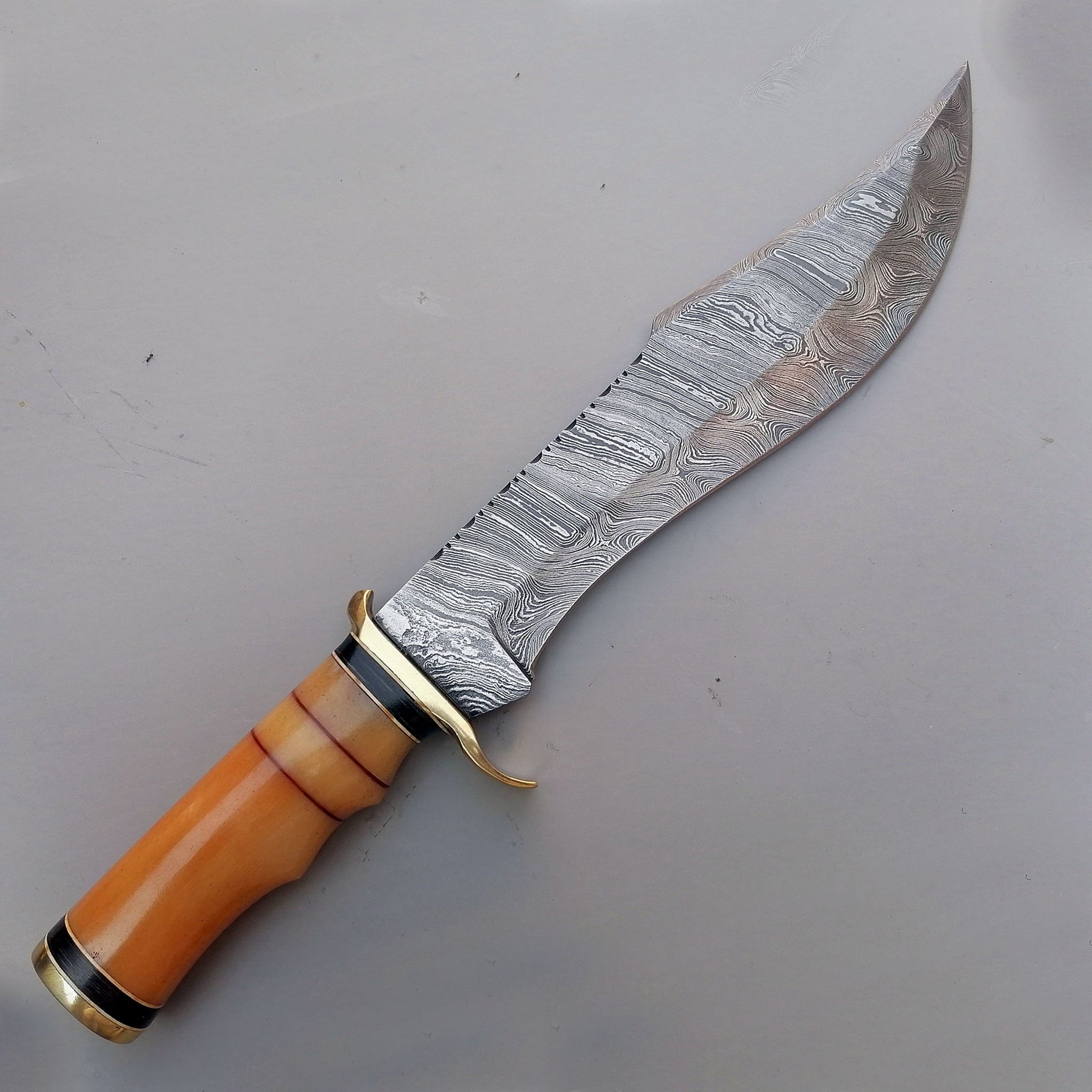 Damascus Bowie Knife Custom Handmade Damascus Steel Hunting Knife