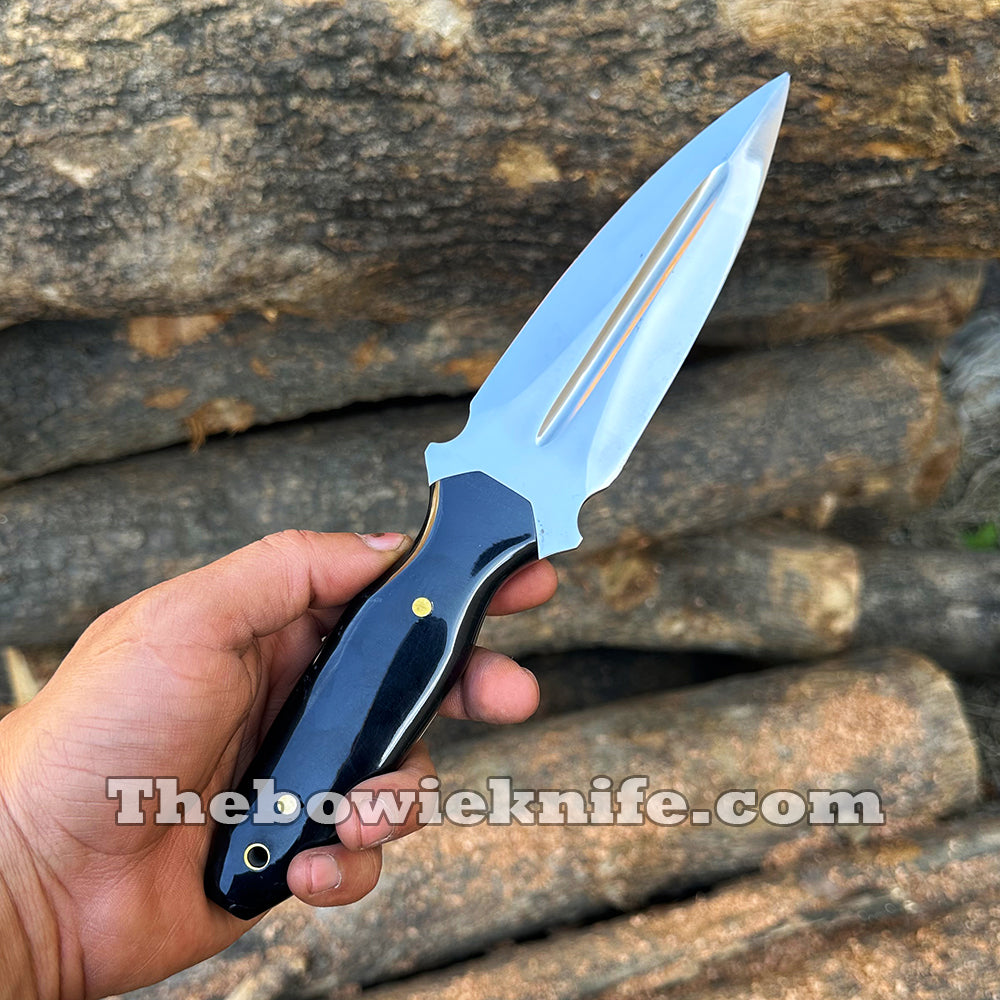 Dagger Knife Stainless Steel Blade Hunting Knife Bull Horn Handle DK-245