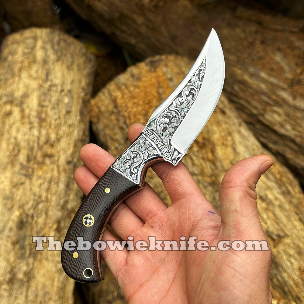 Custom Hunting Knife Hand Engraved Steel Blade Full Tang With Leather Sheath DK-259