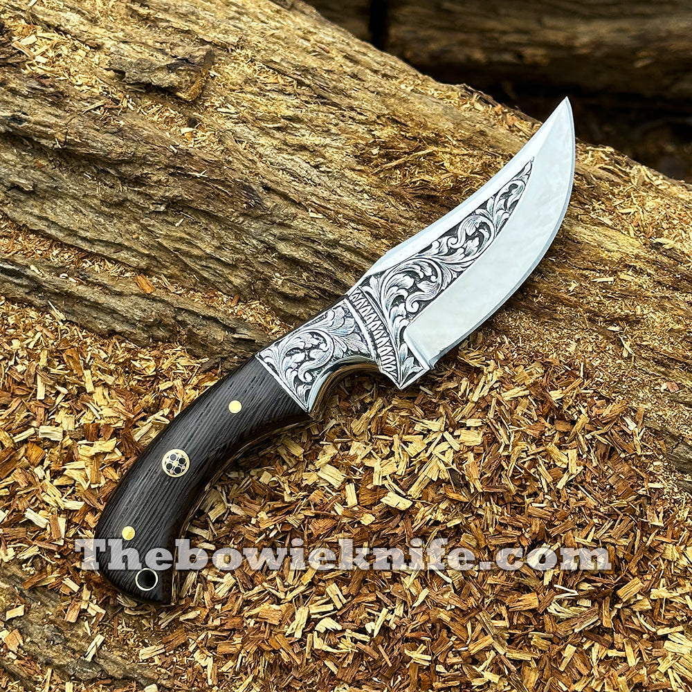 Custom Hunting Knife Hand Engraved Steel Blade Full Tang With Leather Sheath DK-259