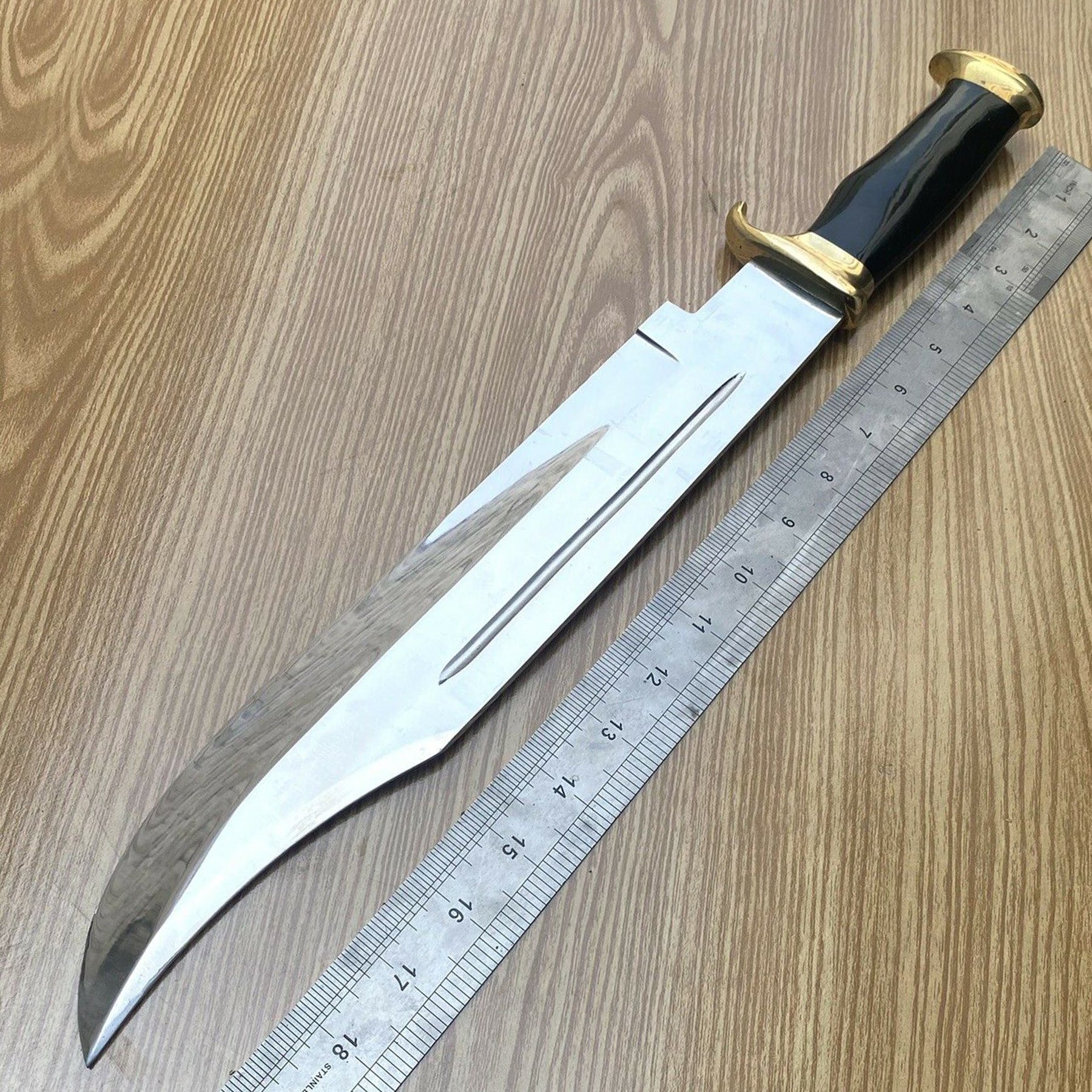 https://thebowieknife.com/cdn/shop/products/bowieknife1_4bd17dee-96c5-4623-a295-262be13a2d4e_1800x1800.jpg?v=1629145962