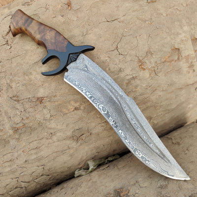 Damascus steel Bowie knife