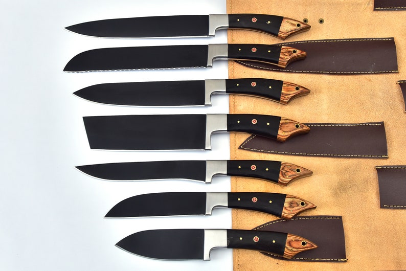 7 Pieces Chef Knife Set With Leather Roll Bag